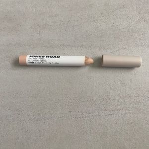 Jones Road Face Pencil shade 7